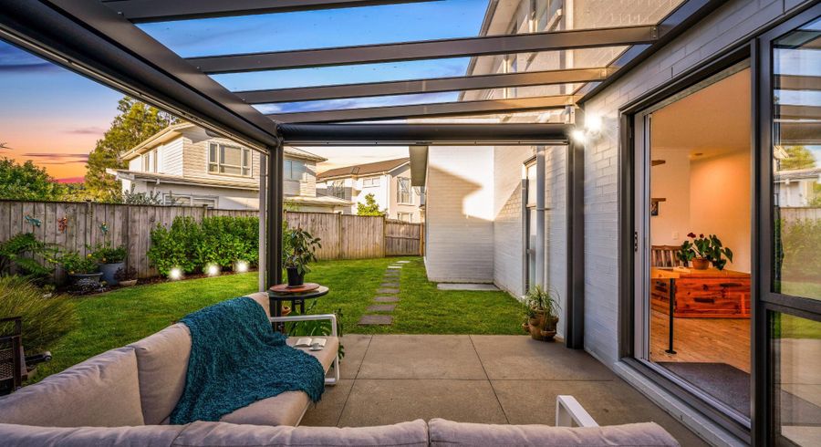  at 22 William Wallbank Crescent, Swanson, Waitakere City, Auckland