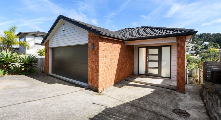  at 101 Tamahere Drive, Glenfield, North Shore City, Auckland