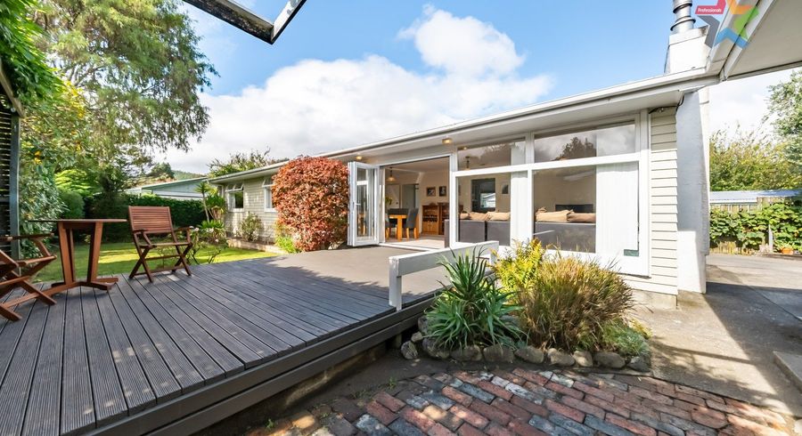  at 7 Flavia Grove, Clouston Park, Upper Hutt, Wellington