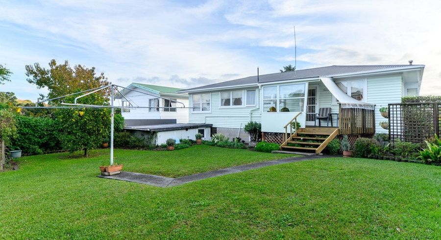 at 144 Whitney Street, Blockhouse Bay, Auckland City, Auckland