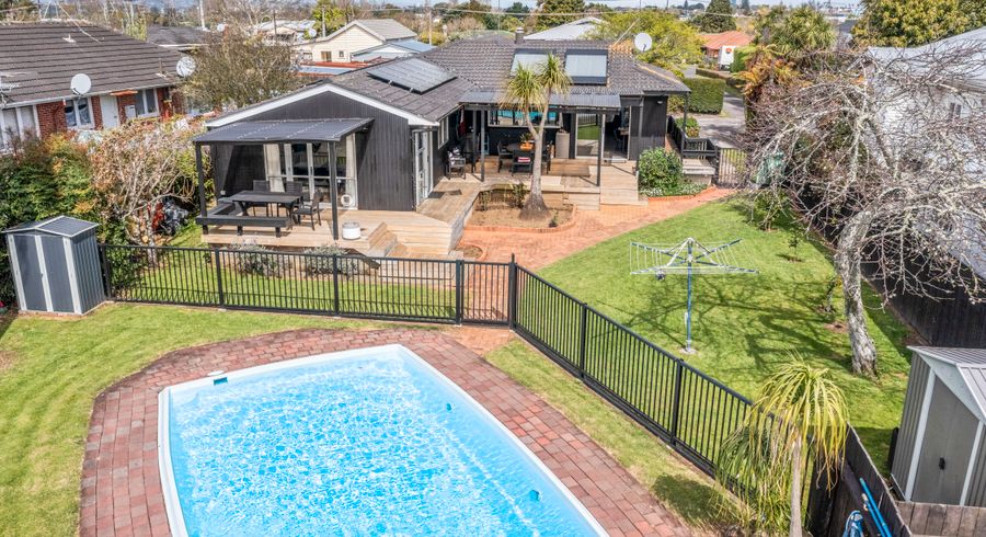  at 16 Camp Road, Mount Wellington, Auckland