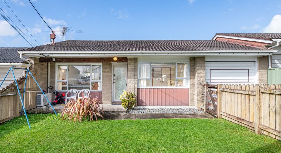  at 2/29 Nikau Street, New Lynn, Waitakere City, Auckland