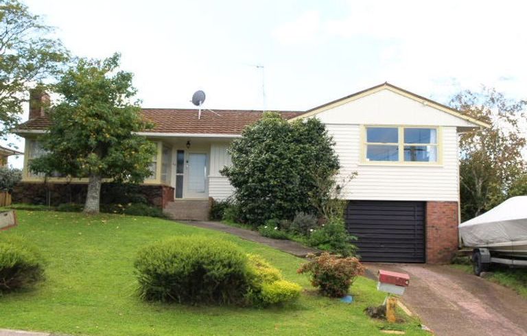  at 44 Andrew Road, Howick, Auckland