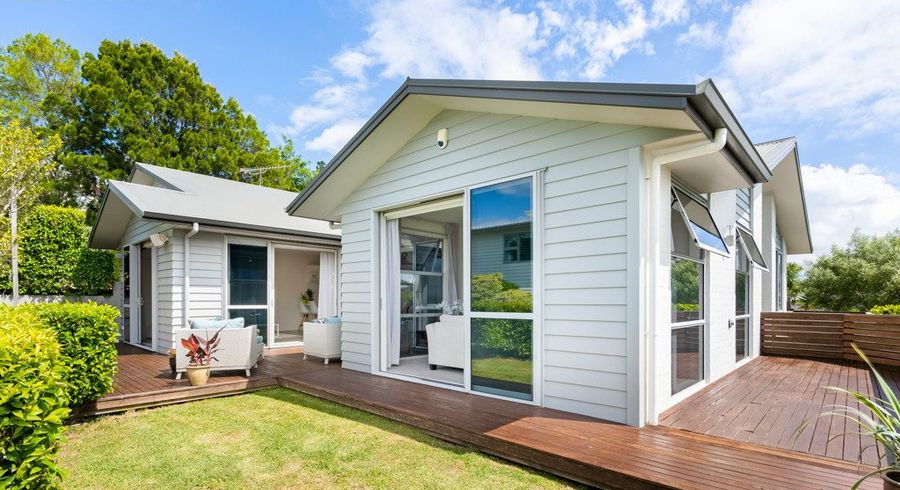  at 17 Fantail Crescent, Maraetai, Manukau City, Auckland