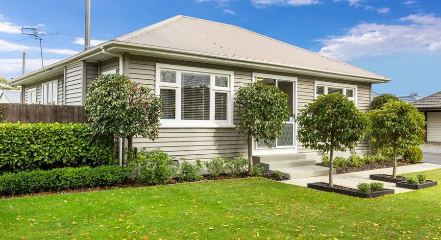  at 18 Bowenvale Avenue, Cashmere, Christchurch