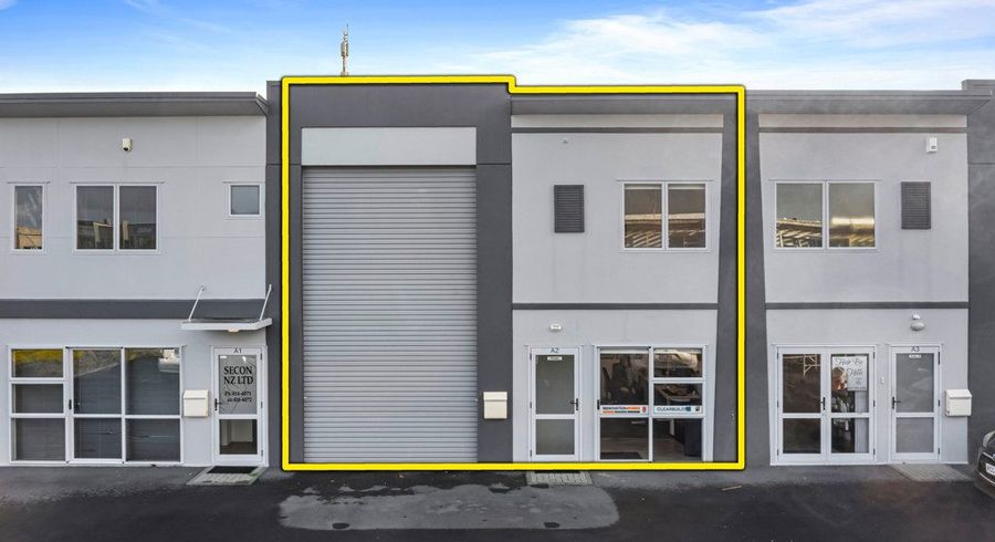  at 2/15 Lovell Court, Albany, North Shore City, Auckland