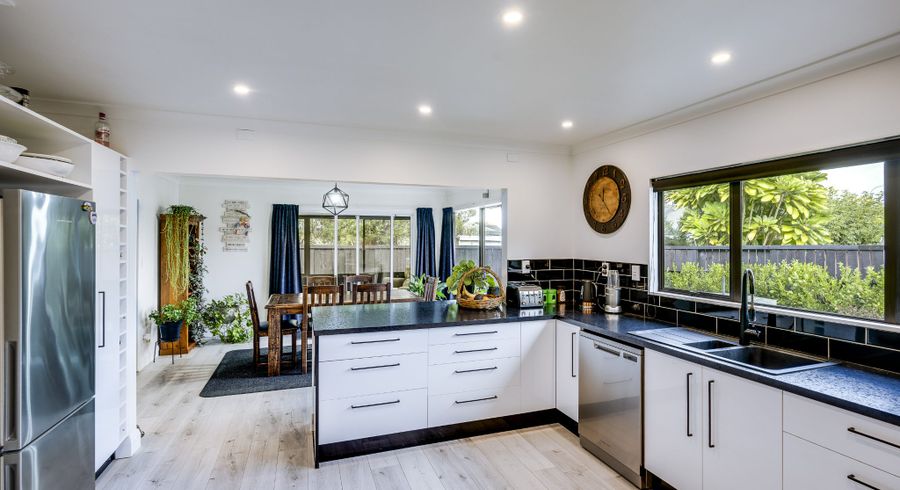  at 13 Donegal Crescent, Tamatea, Napier