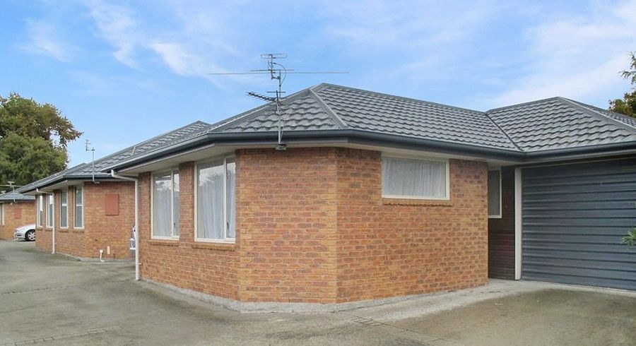  at 17B Division Street, Riccarton, Christchurch