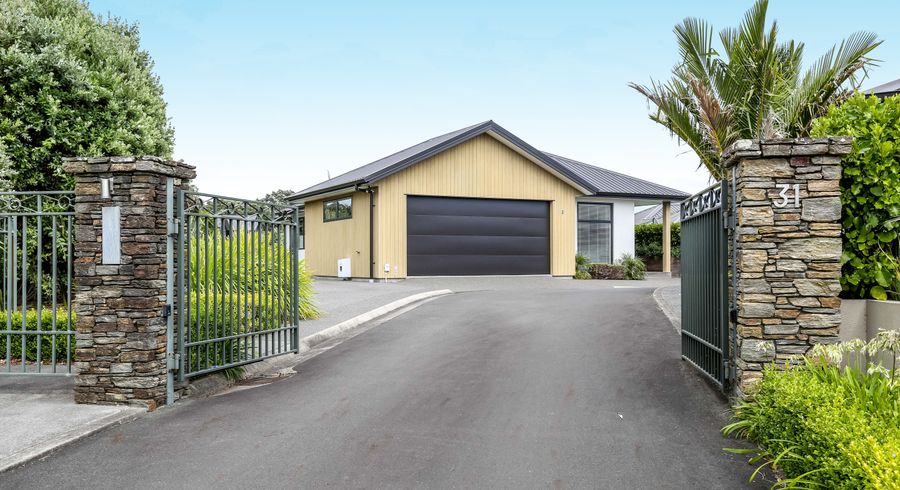  at 2/31 Links Drive, Waiwhakaiho, New Plymouth