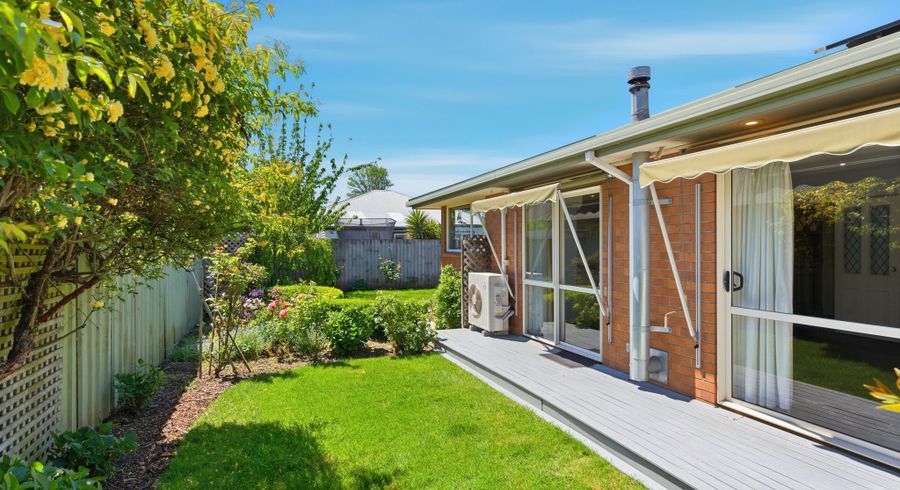  at 2/10 Baretta Street, Somerfield, Christchurch City, Canterbury