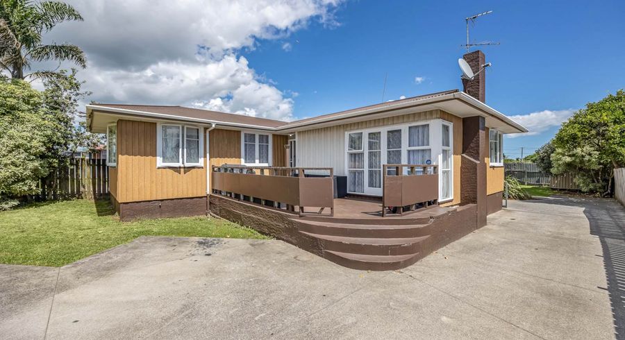 at 17 Dawson Road, Otara, Auckland