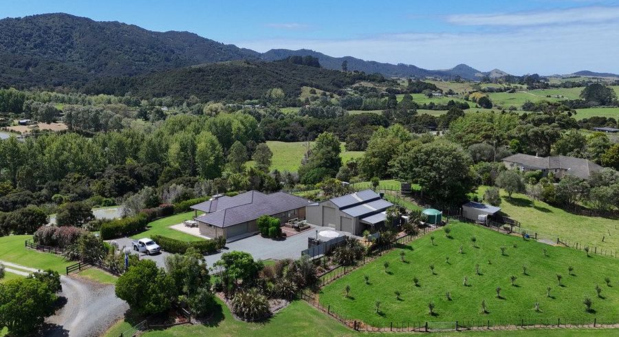  at 402A King Road, Kaiwaka