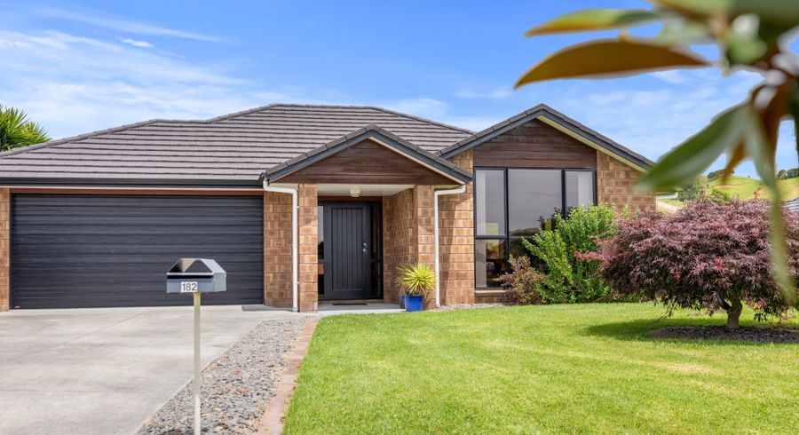  at 182 Ballintoy Park Drive, Welcome Bay, Tauranga