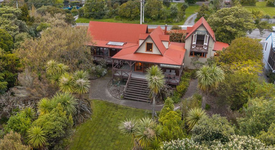  at 6 Huia Street, Waikanae