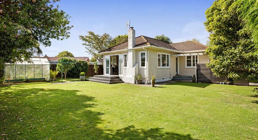  at 19 Naenae Road, Naenae, Lower Hutt, Wellington