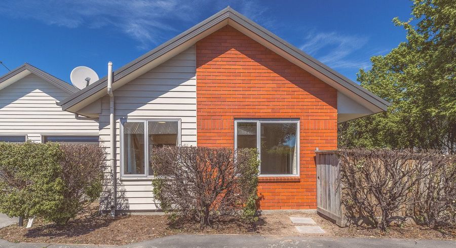  at 18H Defoe Place, Waltham, Christchurch City, Canterbury