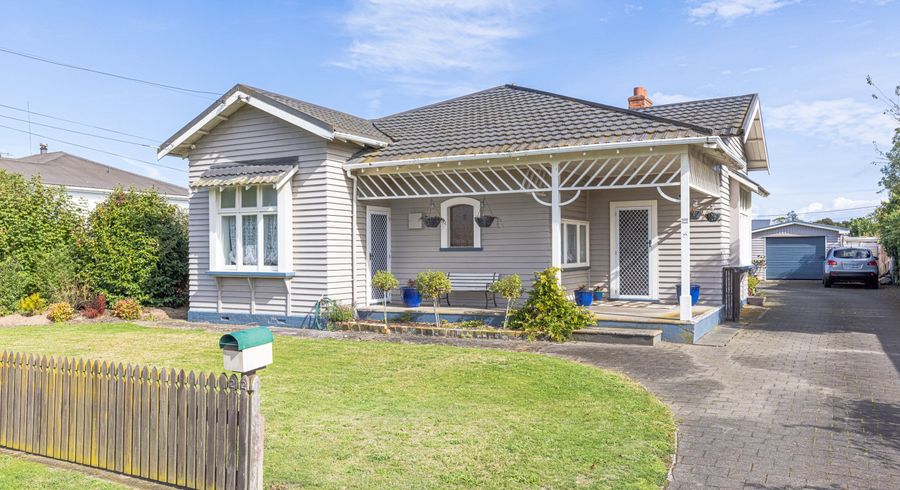  at 22 Young Street, Whanganui East, Whanganui