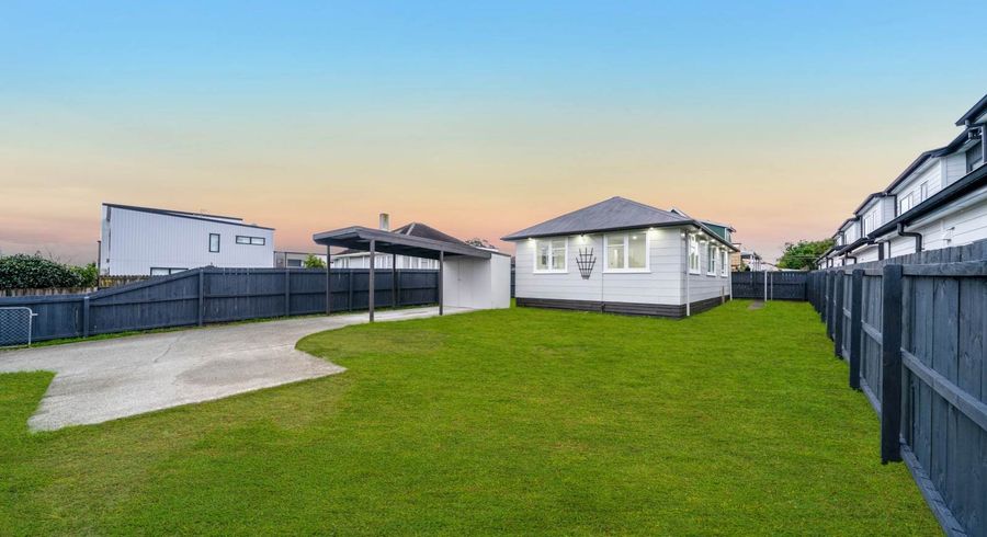  at 1/82 Swaffield Road, Papatoetoe, Manukau City, Auckland