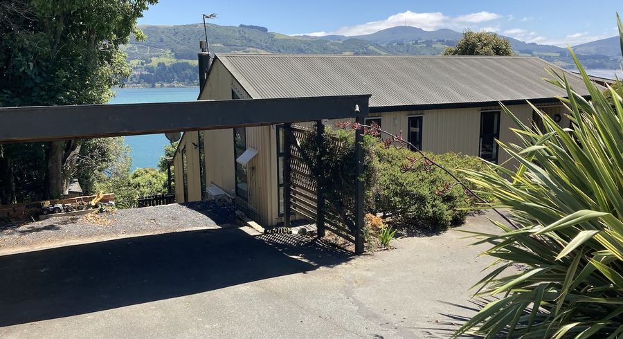  at 22 Jane Street, Macandrew Bay, Dunedin