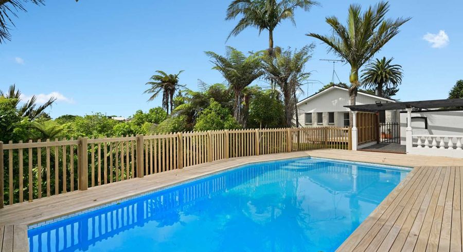  at 14 Totara Drive, Saint Andrews, Hamilton, Waikato