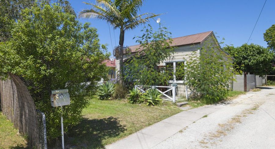  at 10 Williams Street, Gisborne, Gisborne