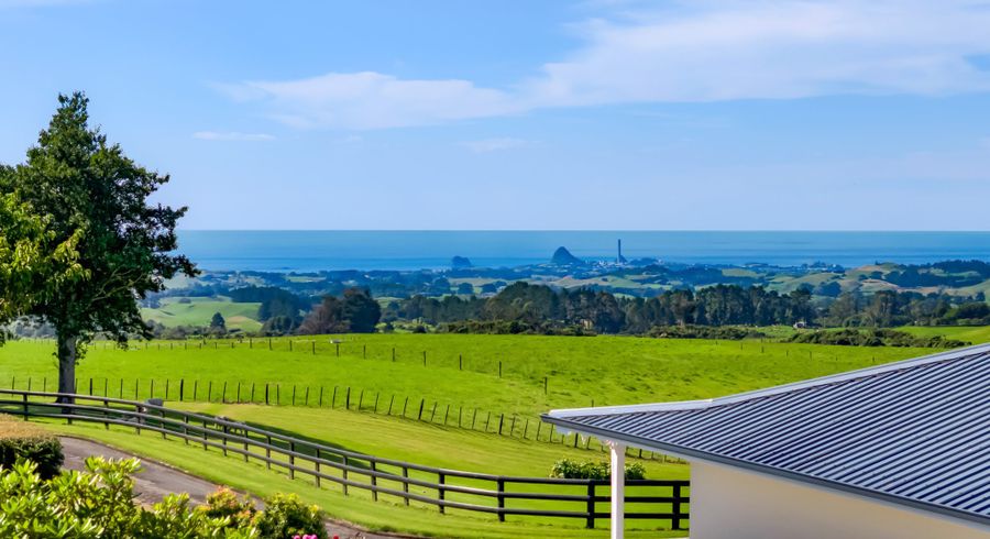  at 911 Plymouth Road, Koru, New Plymouth, Taranaki