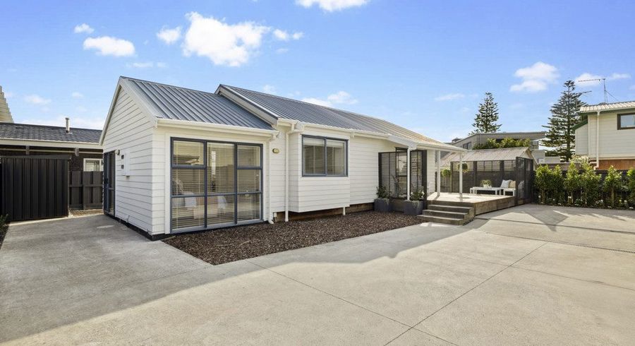  at 5A Hattaway Avenue, Bucklands Beach, Manukau City, Auckland