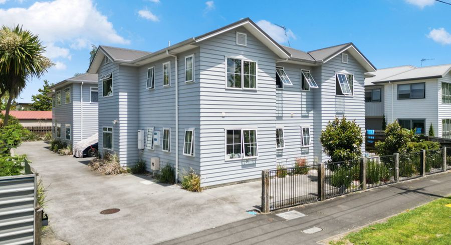  at 1/60 Wellington Street, Hamilton East, Hamilton, Waikato