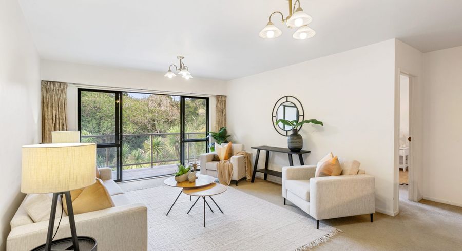  at 2/1B Birkenhead Avenue (also known as 5/1b), Birkenhead, North Shore City, Auckland