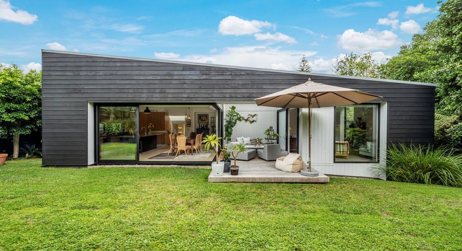  at 74B Beach Road, Mellons Bay, Auckland