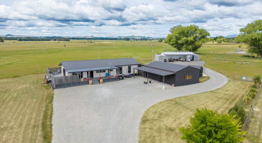  at 1 Elm Place, Waipukurau, Waipukurau