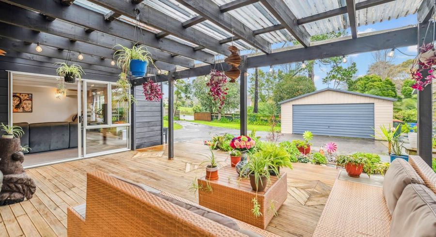  at 22  Whitford Park Road, Whitford, Manukau City, Auckland