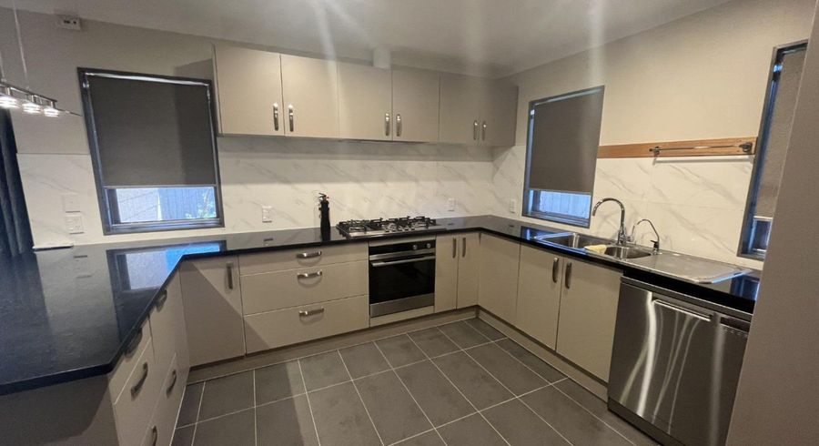  at 32 Cyrus Street, Whalers Gate, New Plymouth, Taranaki