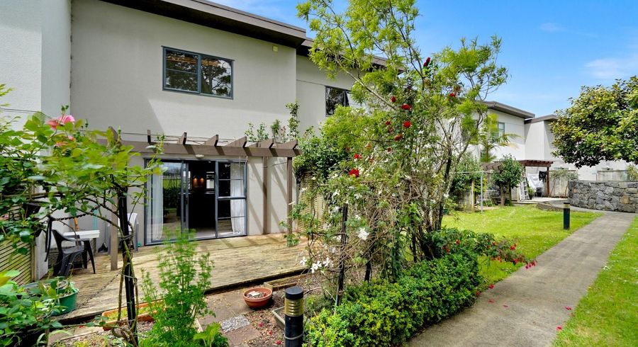  at 39/42 Holly Street , Avondale, Auckland City, Auckland