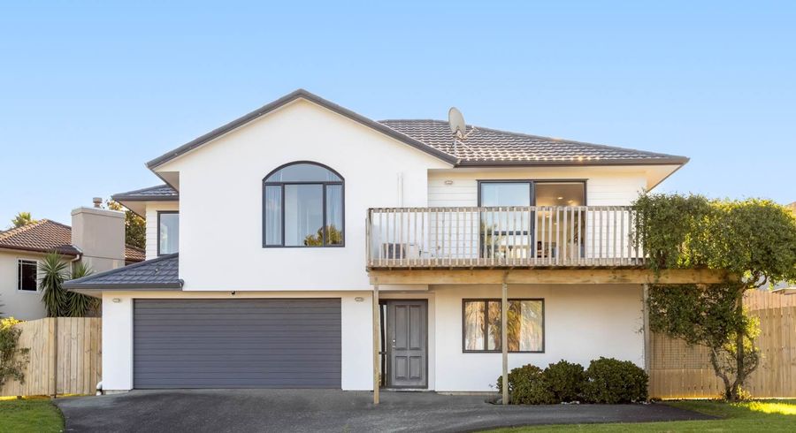  at 7 Rivervale Grove, Stanmore Bay, Rodney, Auckland