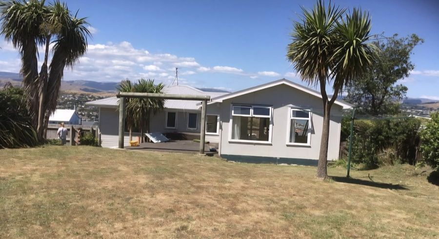  at 39 Hiwi Crescent, Titahi Bay, Porirua, Wellington
