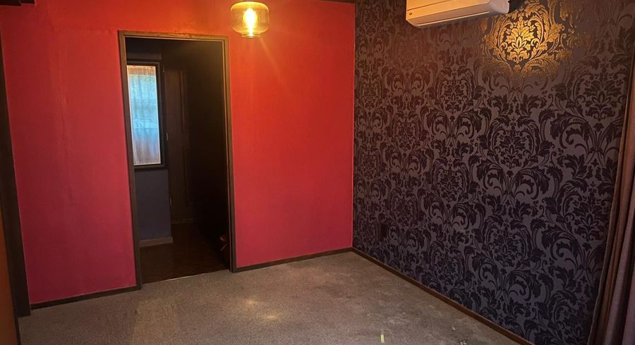  at 2/13 Felstead Street, Birkenhead, North Shore City, Auckland