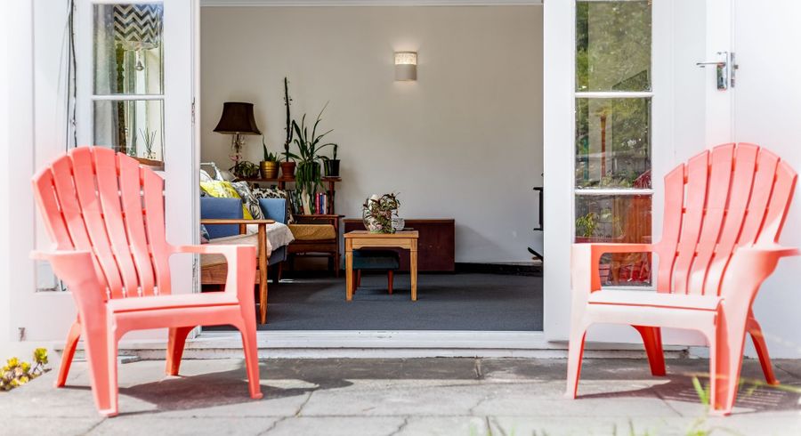  at 136 Hine Road, Wainuiomata, Lower Hutt, Wellington