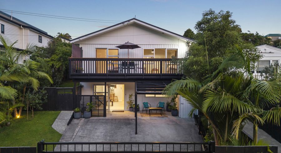  at 42 Lewis Street, Blockhouse Bay, Auckland City, Auckland