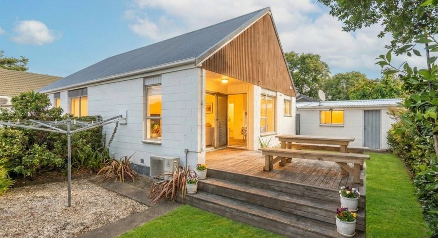  at 4/33 Somerset Crescent, Spreydon, Christchurch City, Canterbury