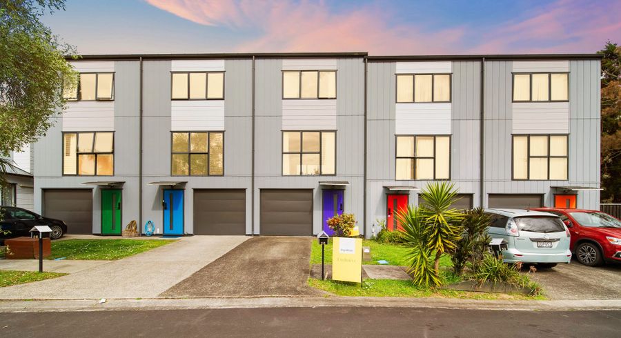  at 28 Kevale Place, Manurewa, Manukau City, Auckland