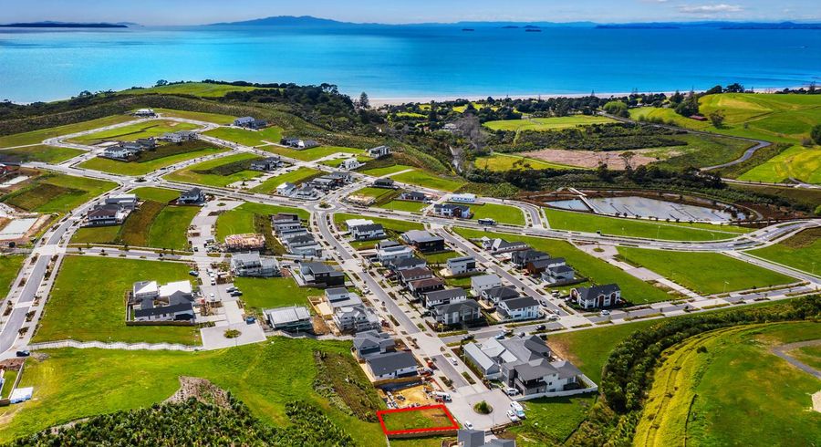  at 28 Tawatawa Street, Long Bay, Auckland
