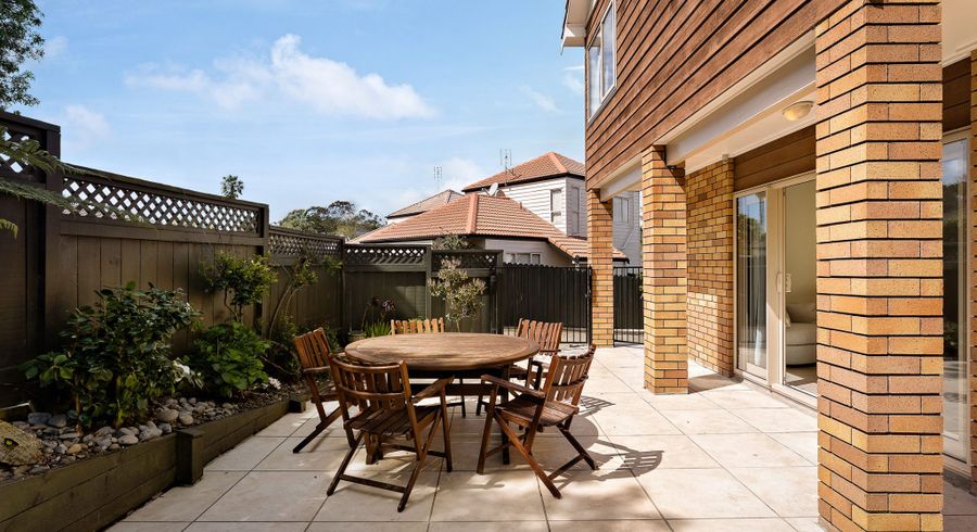  at 1/205 Abbotts Way, Remuera, Auckland City, Auckland