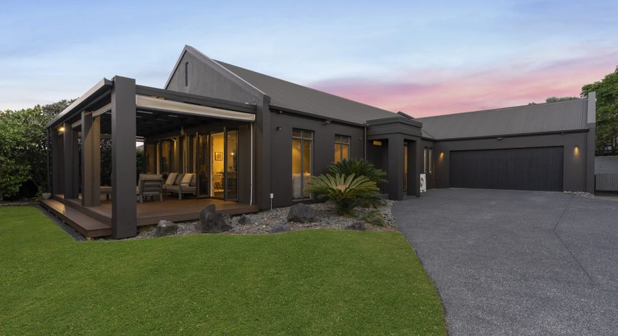  at 29 Te Wharau Drive, Greenhithe, Auckland