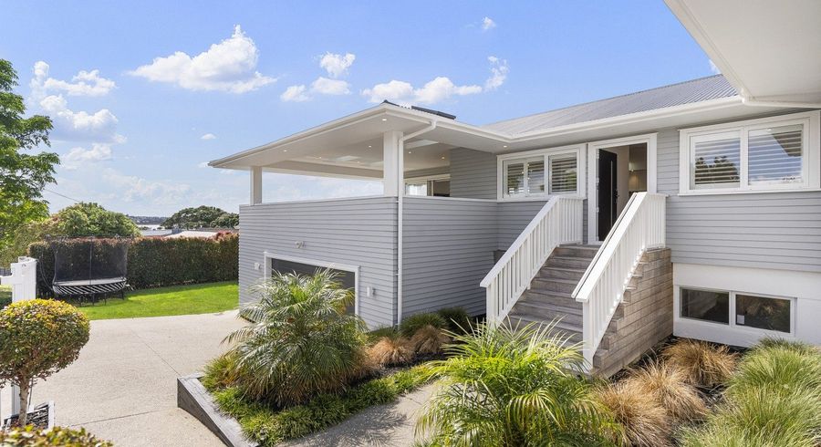  at 87 Sylvan Avenue, Northcote, Auckland