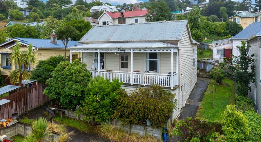  at 6 Bridge Street, Clyde Hill, Dunedin, Otago