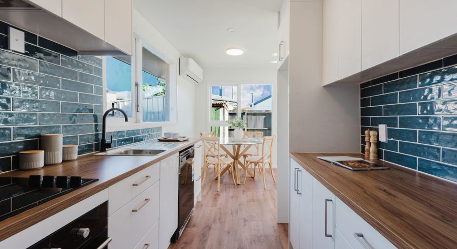  at 2/25 Johns Road, Belfast, Christchurch City, Canterbury