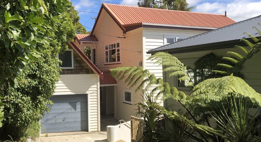  at 11b Lancaster Street, Karori, Wellington, Wellington