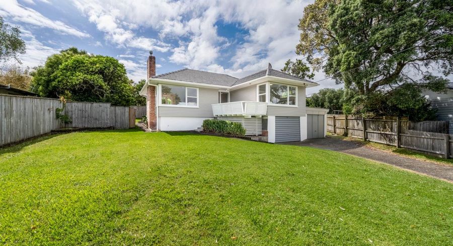  at 5 Mackwood Place, Birkdale, North Shore City, Auckland