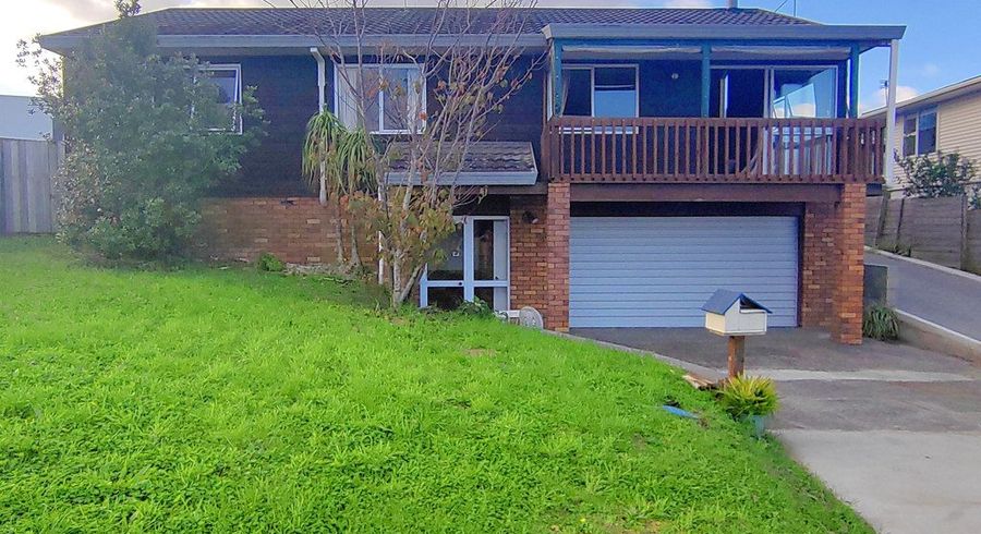  at 7 Hanson Place, West Harbour, Waitakere City, Auckland